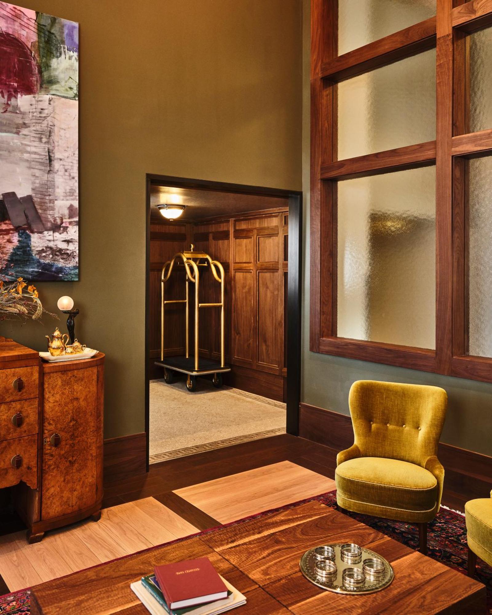 The Crawford Hotel DEN Exterior photo
